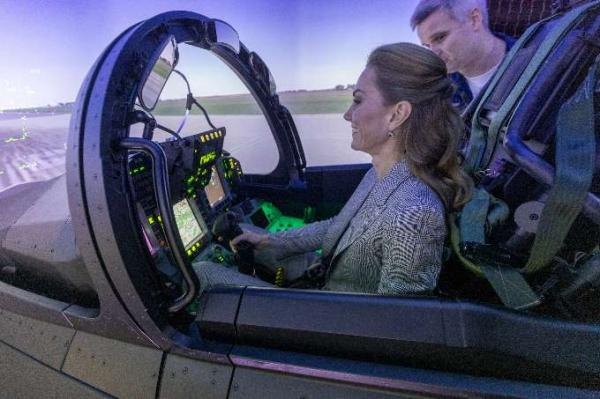 «Серая мышь»: новый выход Кейт Миддлтон в свет обернулся полным фиаско