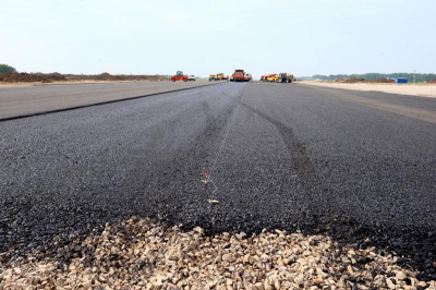 Это случилось: «дочка» ТДСК таки доделала взлётно-посадочную полосу Богашёво